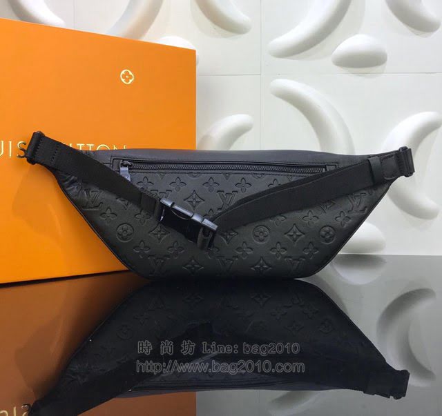 LV腰包 M44388 路易威登Discovery腰包  Monogram Shadow壓紋小牛皮 LV斜挎包 LV肩背包  ydh2951